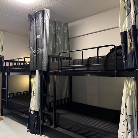 Mahar Hostel Chiangmai Chiang Mai Bagian luar foto