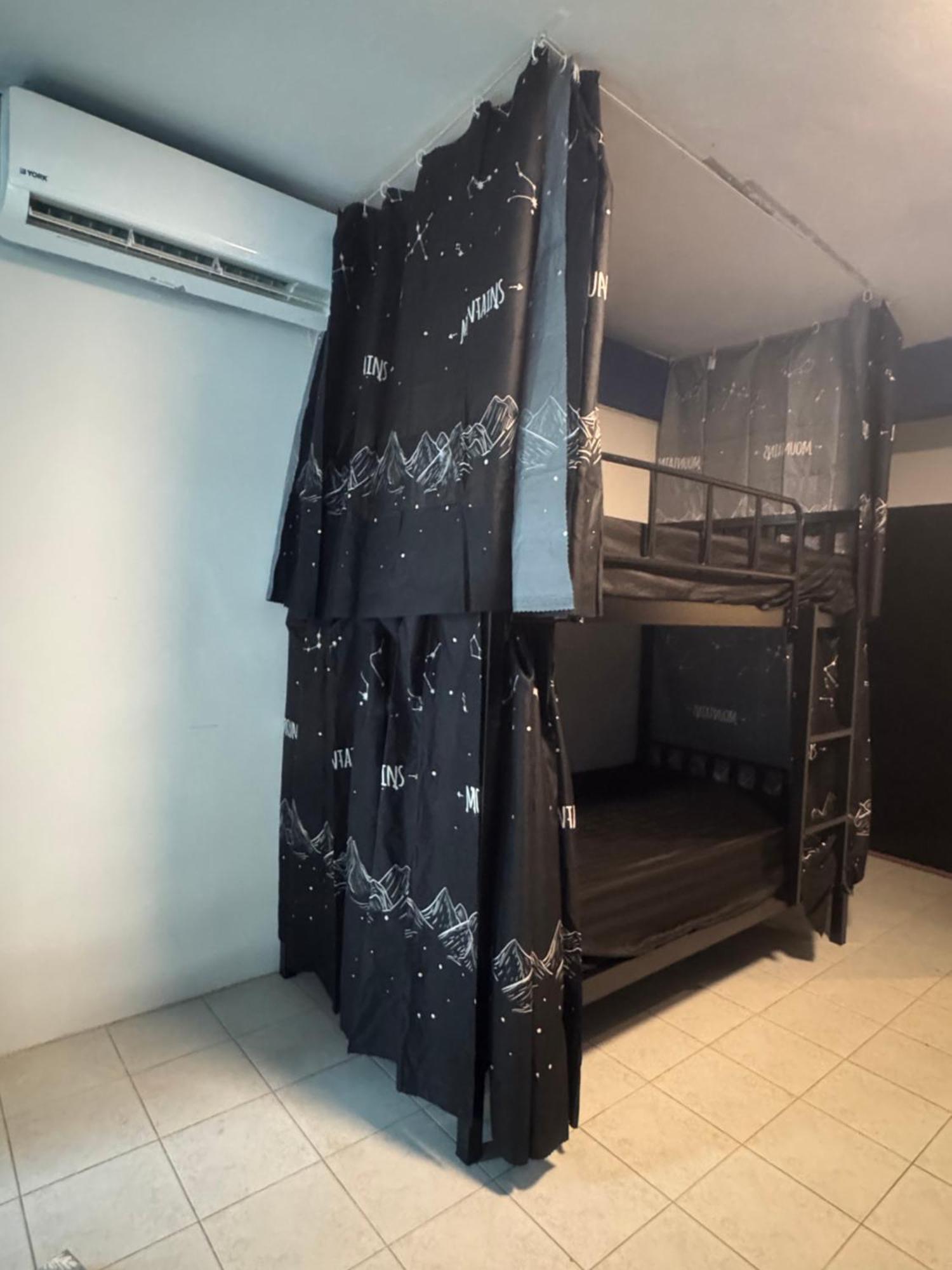 Mahar Hostel Chiangmai Chiang Mai Bagian luar foto