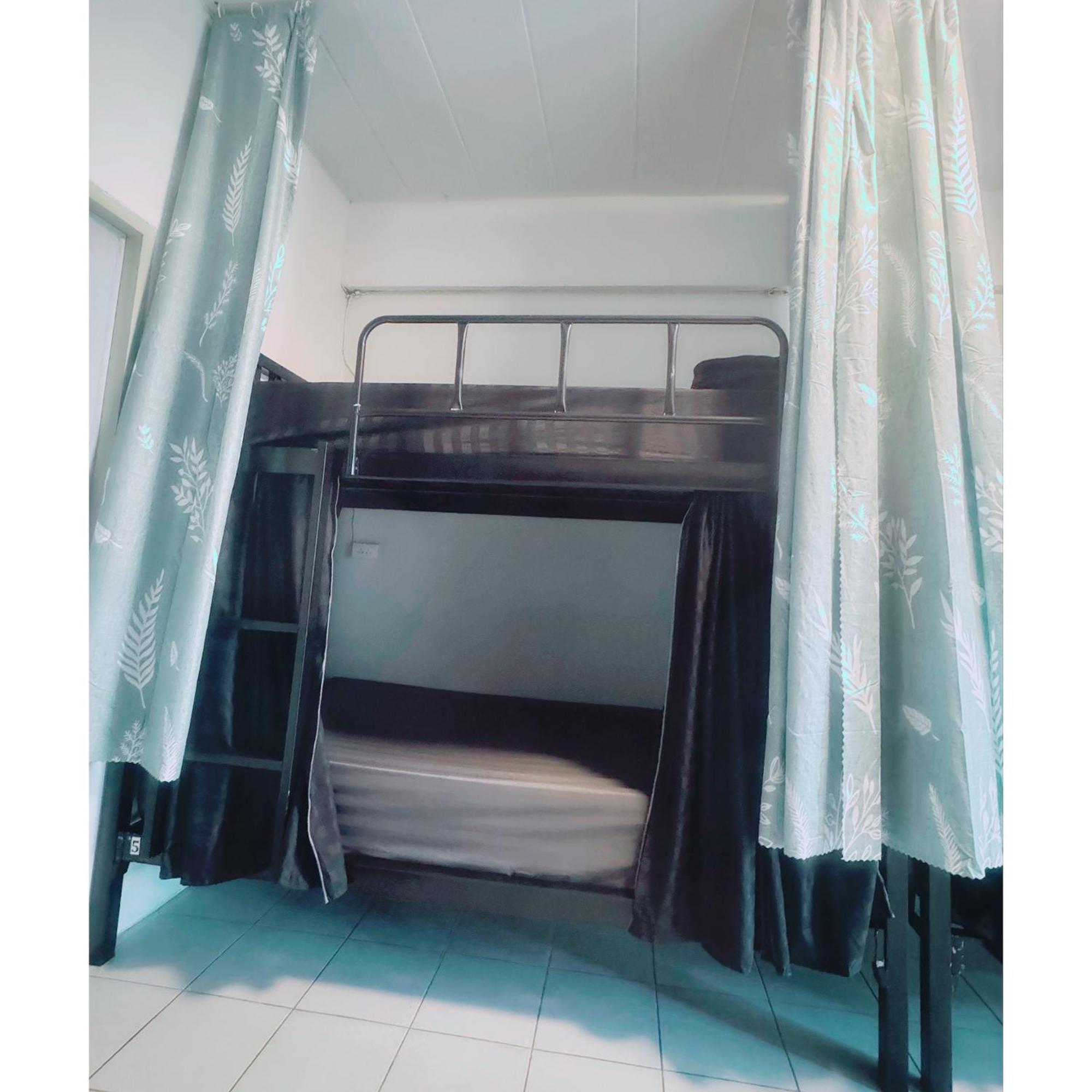 Mahar Hostel Chiangmai Chiang Mai Bagian luar foto