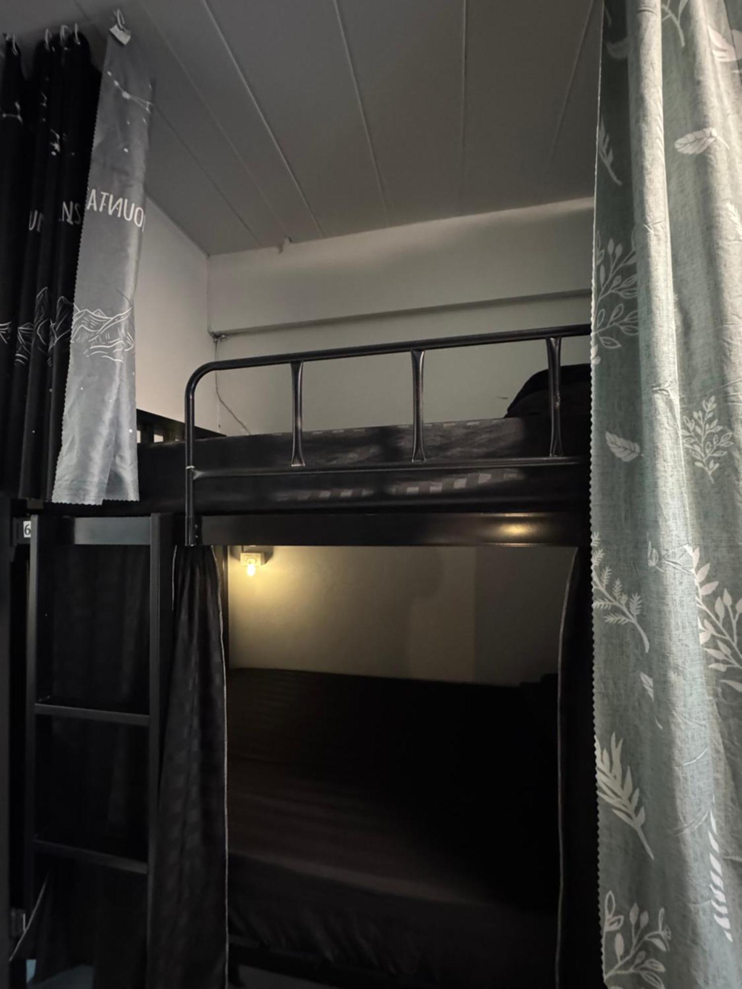 Mahar Hostel Chiangmai Chiang Mai Bagian luar foto