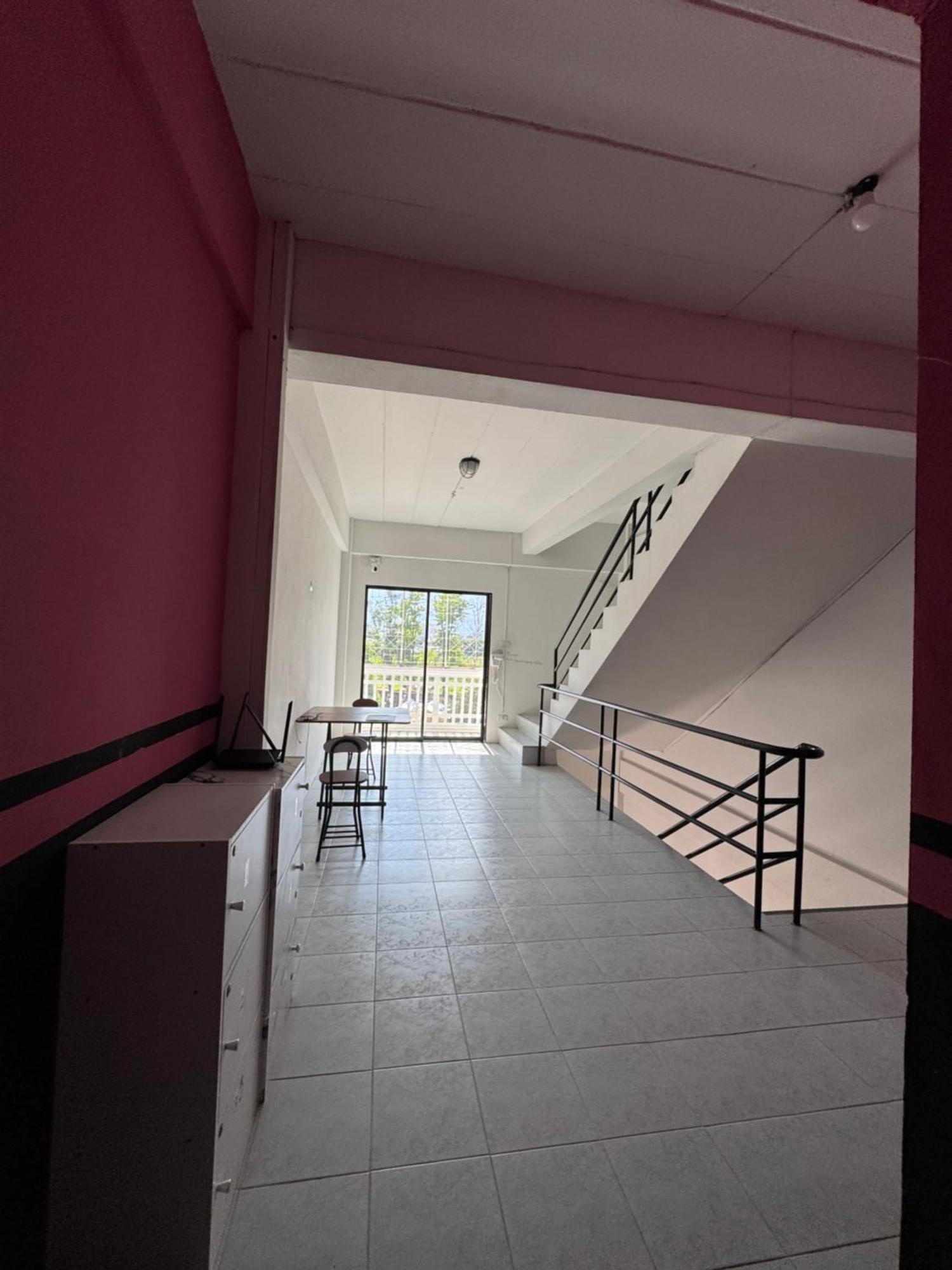Mahar Hostel Chiangmai Chiang Mai Bagian luar foto