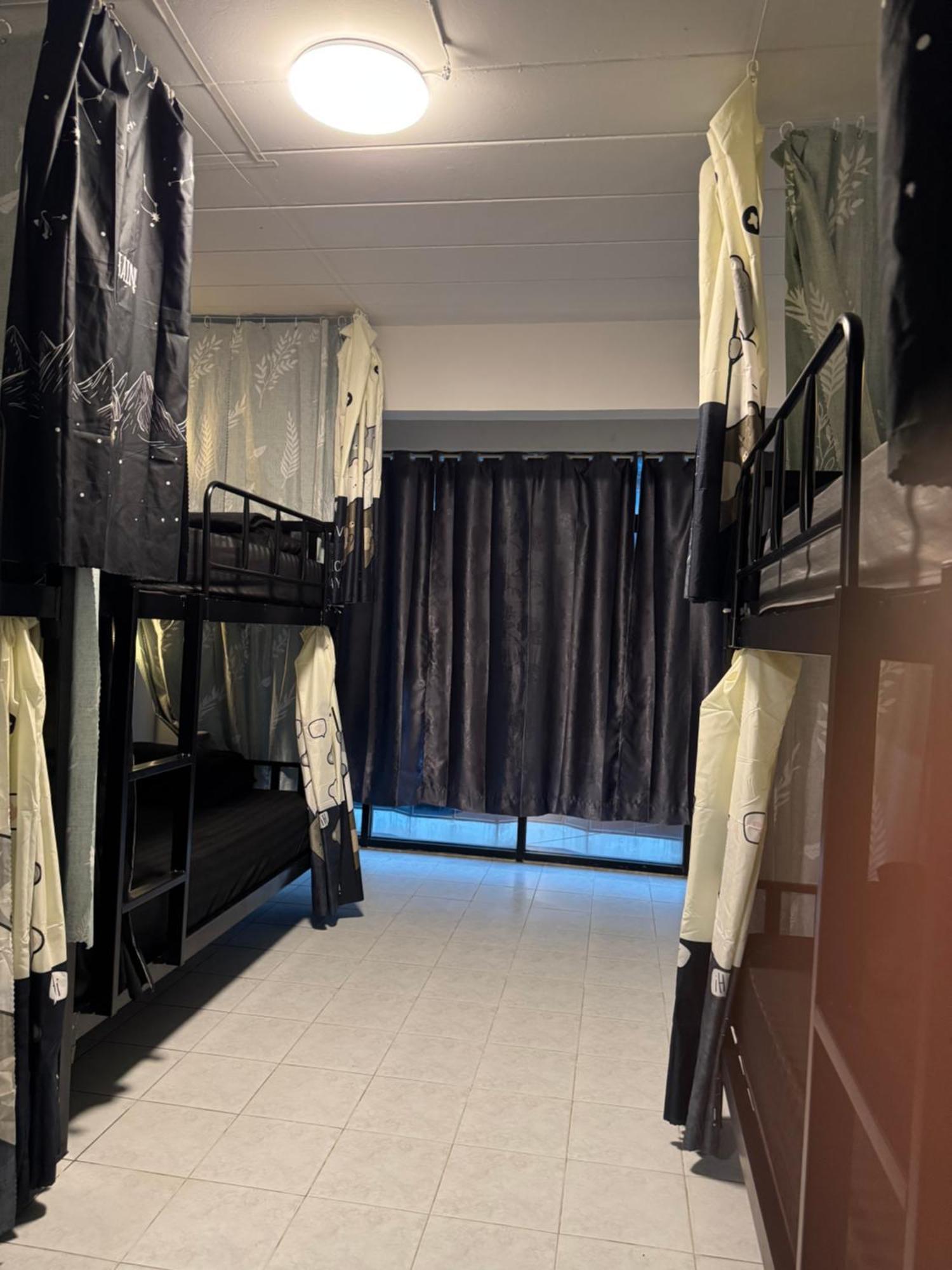 Mahar Hostel Chiangmai Chiang Mai Bagian luar foto